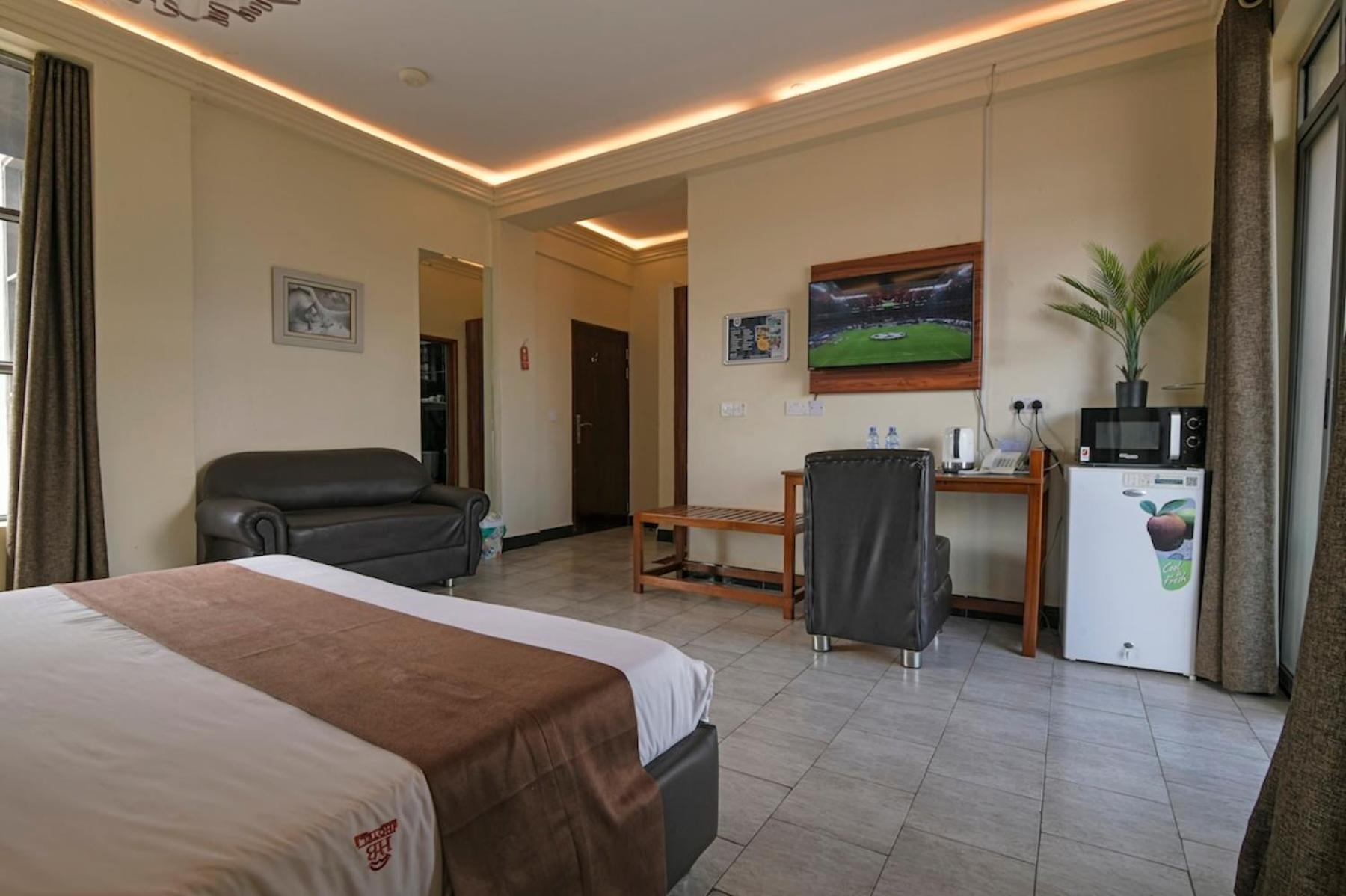 Hoima Buffalo Hotel & Business Hub Ltd Buitenkant foto